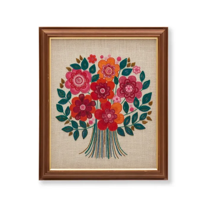 1203 (A+D) Daisy Bouquet Crewel