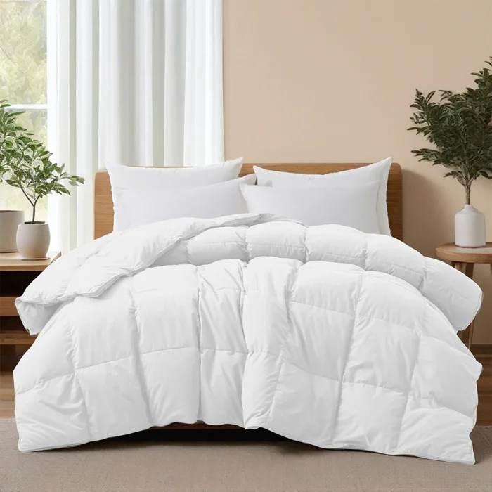 All-Season Medium Weight Feather Down Gusseted Comforter Duvet Insert