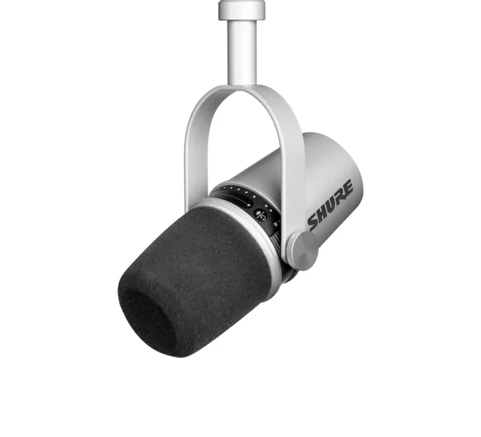 B-Stock: Shure MV7 USB Podcast Microphone – Silver