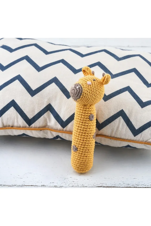 CROCHET GIRAFFE STICK RATTLE