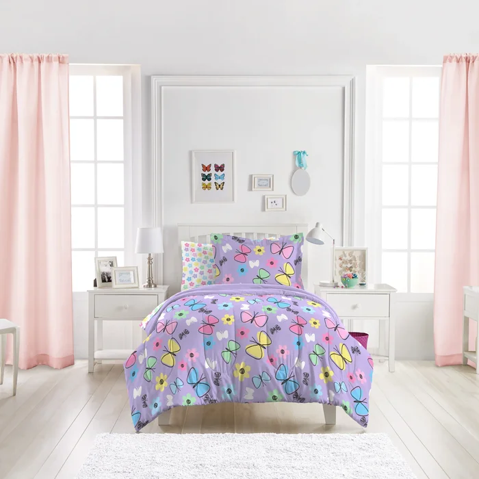 Dream Factory Sweet Butterfly 7-piece Bed in a Bag with Sheet Set