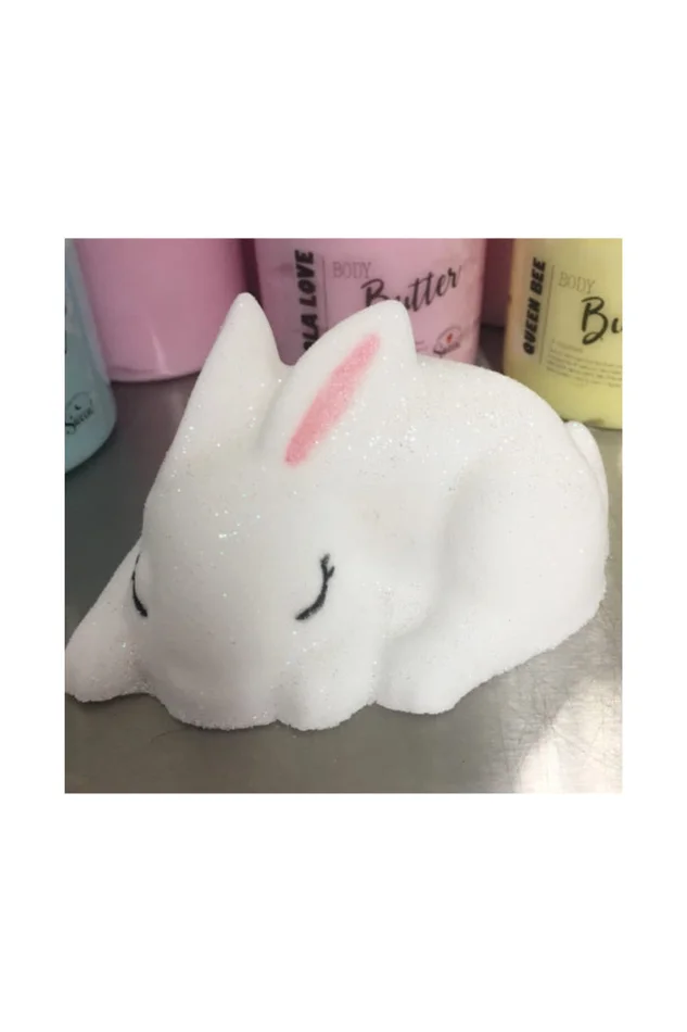 SLEEPY BUNNY BATH BOMB