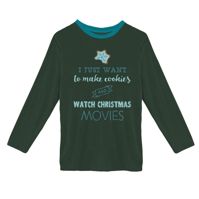 Tee (Easy Fit+ Long Sleeves) – Mountain View “I Just Want to Make Cookies and Watch Christmas Movies”