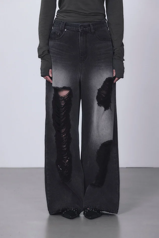 TREEMINGBIRD Scratch Damage Denim Pants (IVE WEAR)